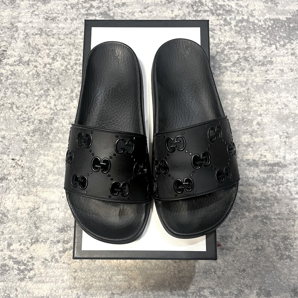 Gucci slides size 38 with box and dust bag